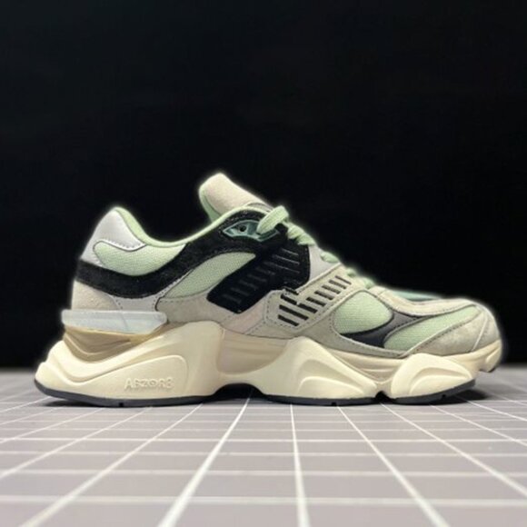 9060 Series Green New Balance Running Shoes - Picture 5 of 6